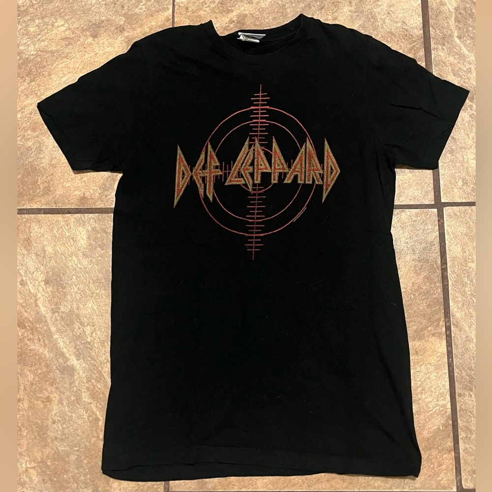 2007 def leppard crosshair logo band tee black medium